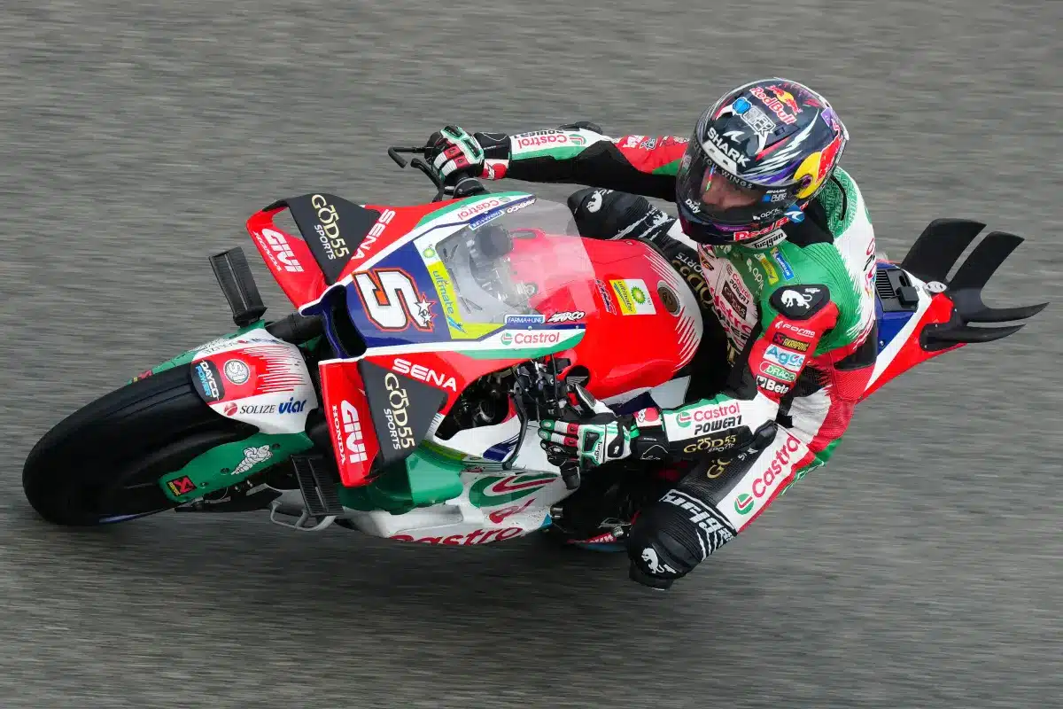 Johann Zarco durante el GP de Francia de MotoGP previo a Le Mans