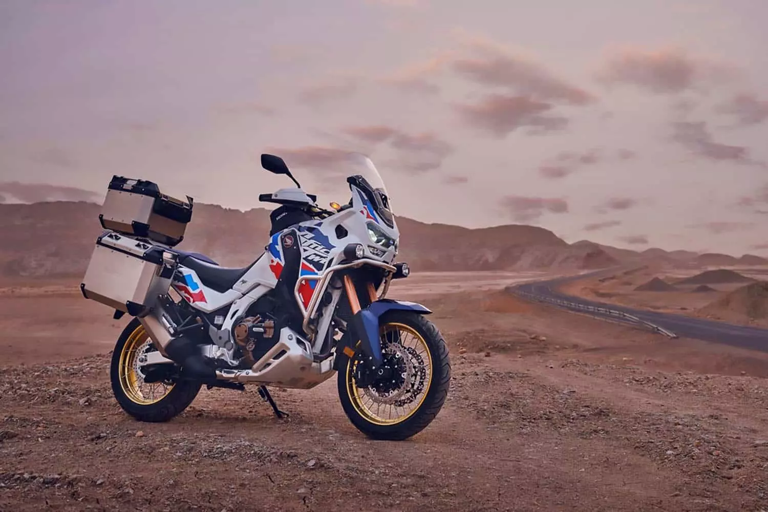 La nueva Africa Twin Adventure Sports 2024 llega más brutal que nunca 1 Africa Twin Adventure Sports 2024 6