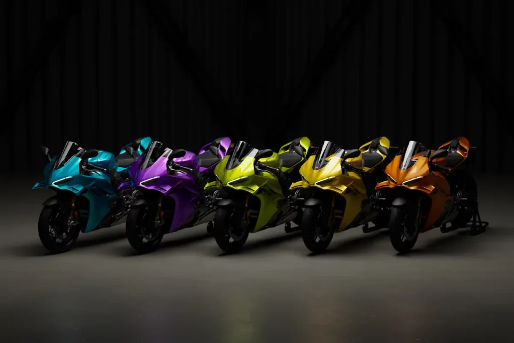 Ducati Panigale V4 2027 en cinco colores del catálogo Lamborghini Ad Personam